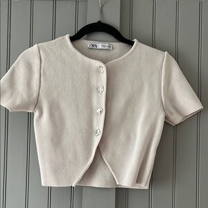 Zara Ivory Button-Up Cropped Top